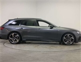 Audi A4 Image 4