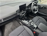 Audi A4 Image 2