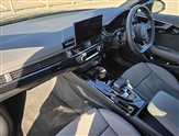 Audi A4 Image 2