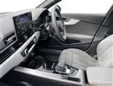 Audi A4 Image 2