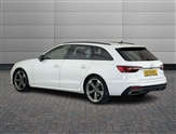 Audi A4 Image 2