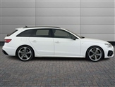 Audi A4 Image 5