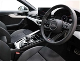 Audi A4 Image 6