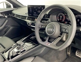 Audi A4 Image 6