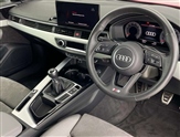 Audi A4 Image 6