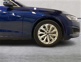 Audi A4 Image 6