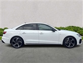 Audi A4 Image 3