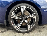 Audi A4 Image 5