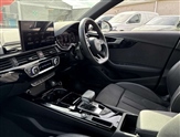 Audi A4 Image 2