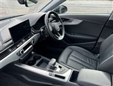 Audi A4 Image 2
