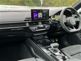 Audi A4 Image 2