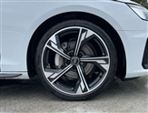 Audi A4 Image 5