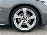 Audi A4 Image 5