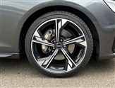 Audi A4 Image 6