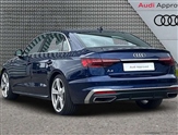 Audi A4 Image 4