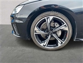 Audi A4 Image 6