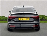 Audi A4 Image 4