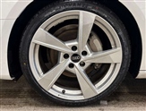 Audi A4 Image 5
