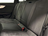 Audi A4 Image 5