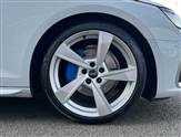 Audi A4 Image 5