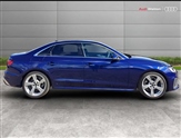 Audi A4 Image 4