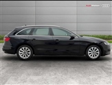 Audi A4 Image 4