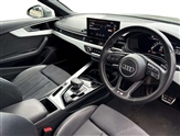 Audi A4 Image 6