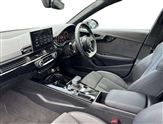 Audi A4 Image 2