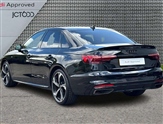 Audi A4 Image 3