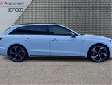 Audi A4 Image 4