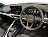 Audi A4 Image 6
