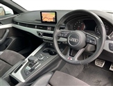 Audi A4 Image 6