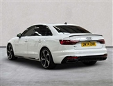 Audi A4 Image 2