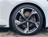 Audi A4 Image 5