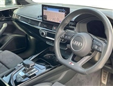 Audi A4 Image 6