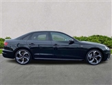 Audi A4 Image 3