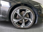 Audi A4 Image 6