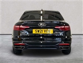Audi A4 Image 4