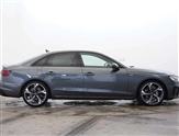 Audi A4 Image 4