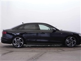 Audi A4 Image 4