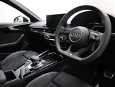 Audi A4 Image 6