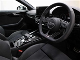 Audi A4 Image 6