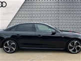 Audi A4 Image 4
