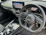 Audi A4 Image 6