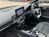 Audi A4 Image 2