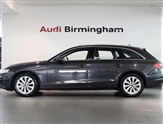 Audi A4 Image 4