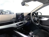 Audi A4 Image 2