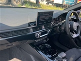 Audi A4 Image 2