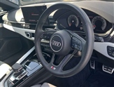 Audi A4 Image 6