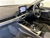 Audi A4 Image 3